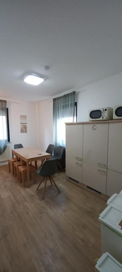 Wohnen Bi Villa Bohl-Iggelheim Exteriör bild